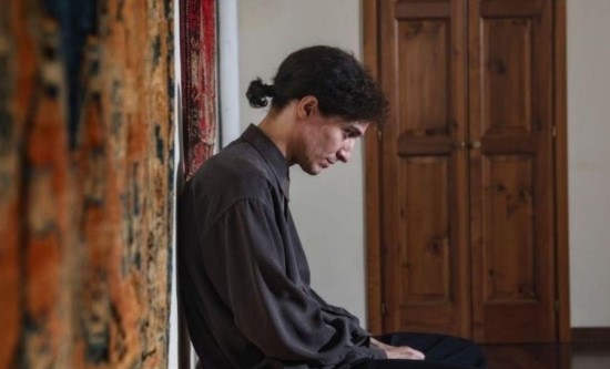 Sun, Mar 1, 2026: Rai 1's biopic Franco Battiato - Il Lungo Viaggio won pt slot (18.8%); Chi Vuol Essere Milionario drops down (14.3%)